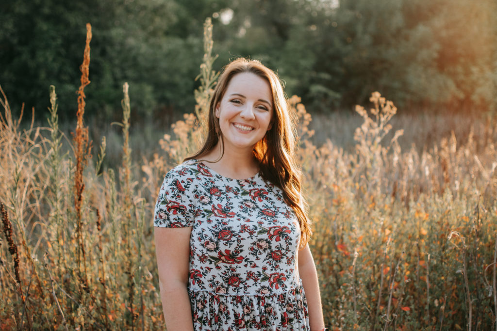 virtual assistant for wedding photographers give a wedding photographer free resources guide